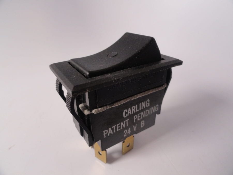 Lot of 10 Carling 24 Volt On/Off Rocker Switches - Free US Shipping ...