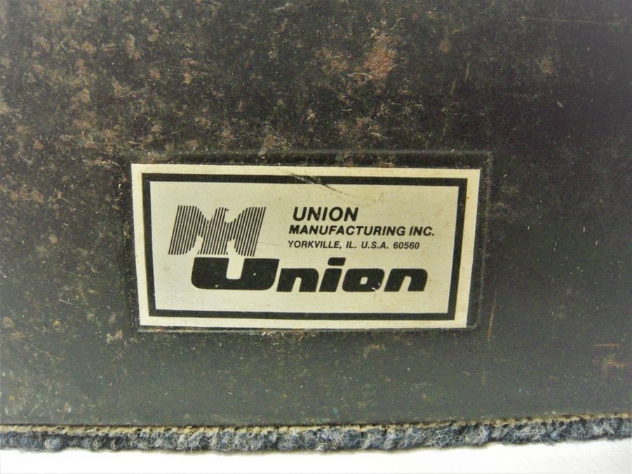 Vintage Union Manufacturing Metal Tool Tackle Chest Box *USED* - Image 2
