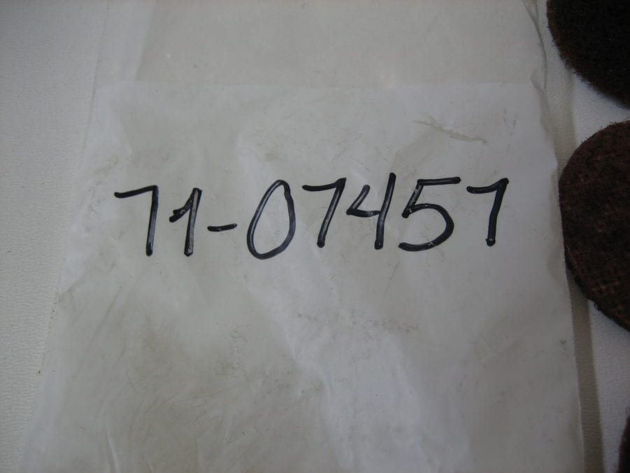 3M *NEW* 71-07457 Scotch-Brite 2" Medium Surface Cond Marine Discs *LOT OF 16* - Image 3