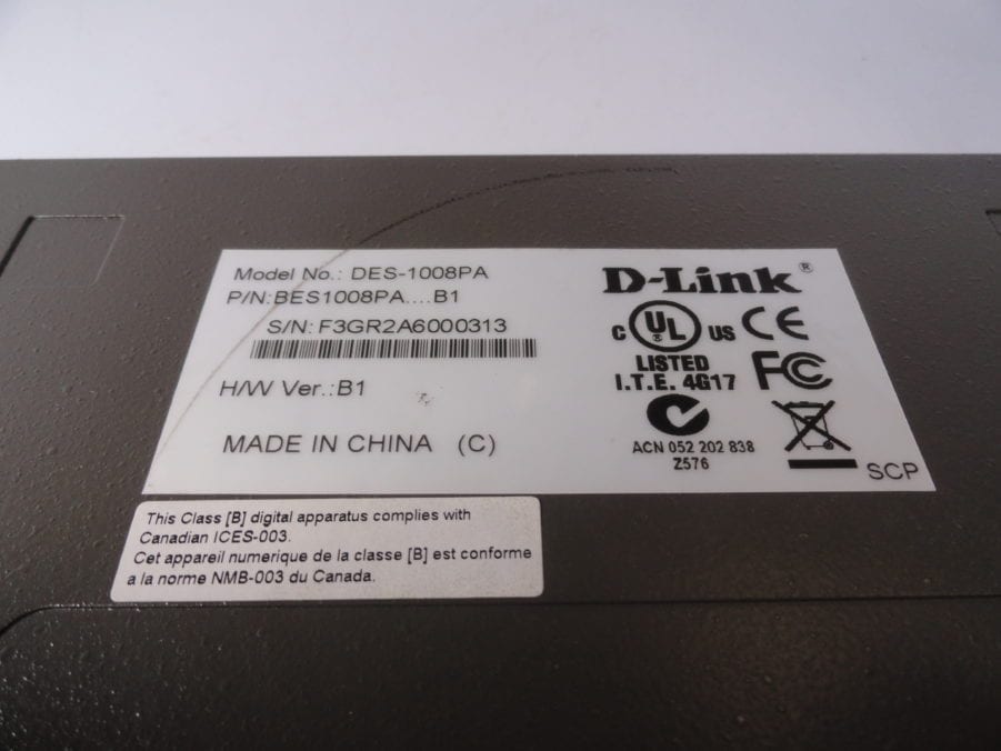 D-Link DES-1008PA 8-Port Fast Ethernet PoE Unmanaged Desktop Switch - Image 6