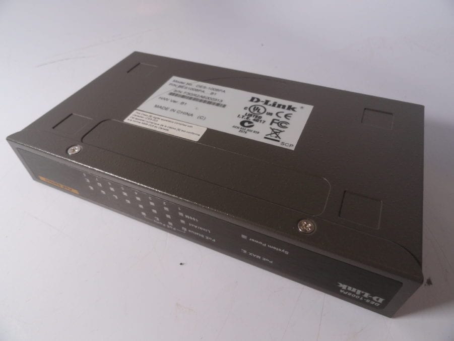 D-Link DES-1008PA 8-Port Fast Ethernet PoE Unmanaged Desktop Switch - Image 5