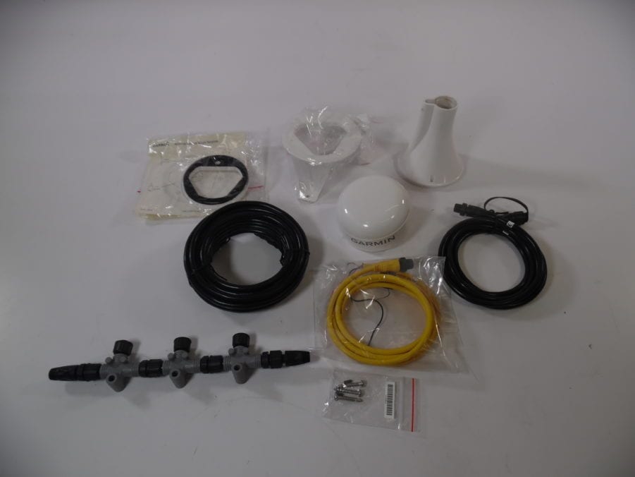 Garmin GPS19X NMEA2000 GPS Antenna +3 Mounts + NMEA2K Kit Tested