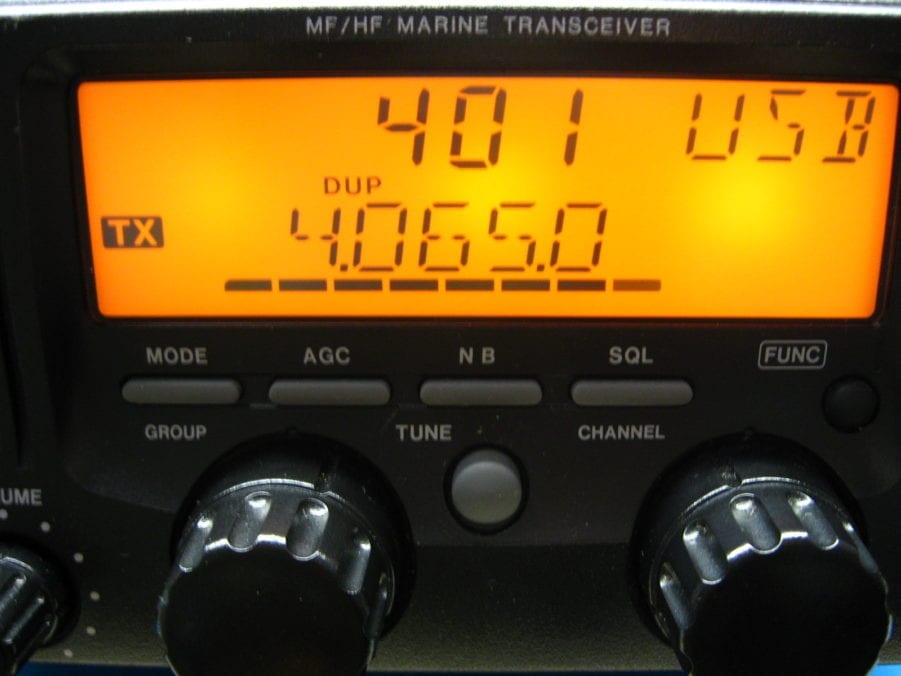 Icom IC-M710 SSB MF HF Marine Radio Transceiver Unit w/ Microphone Tested M 710 - Image 9