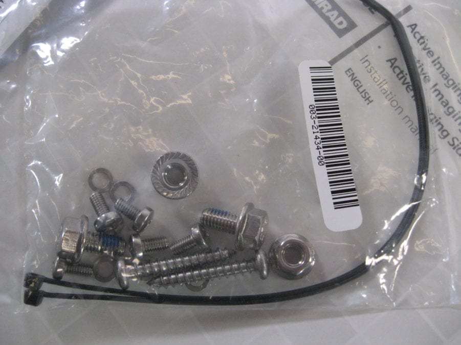 Navico Active Imaging 3-in-1 Transom Mount Transducer 000-14489-001 - Image 9