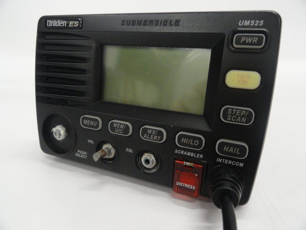 Uniden UM525 Fixed Mount VHF/Loud Hailer 25W Marine Radio Max Marine