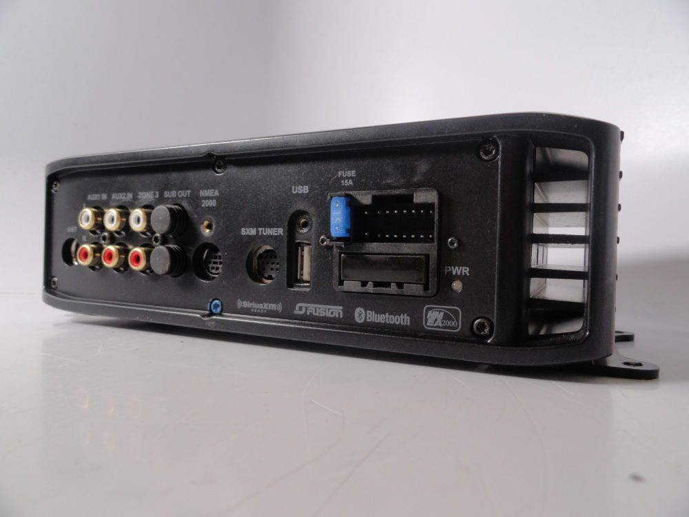 Fusion MSBB300 Marine Black Box Stereo Free US Shipping Max Marine