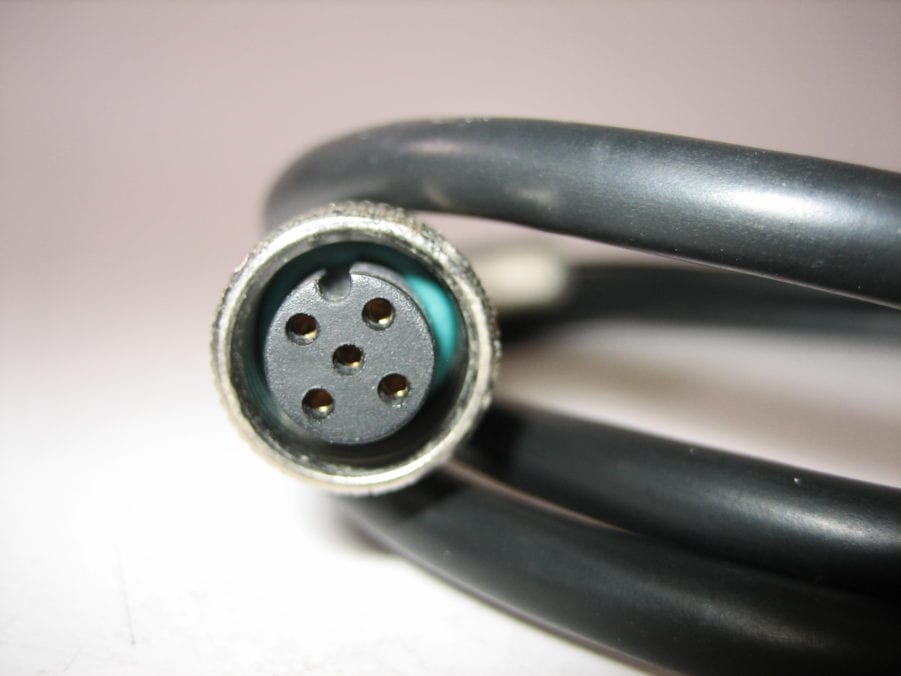 Simrad 24006199 - SimNet to Micro-C NMEA 2000 Female Adapter Cable 1M - Image 2