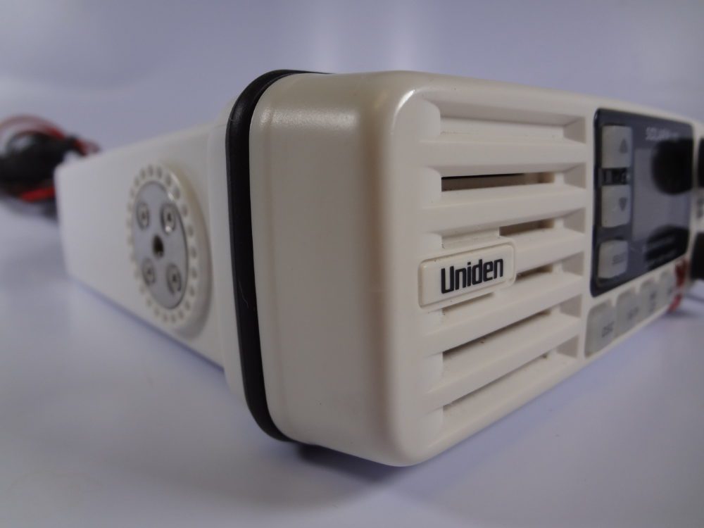 Uniden Solara DSC Submersible VHF TwoWay Marine Radio Transceiver Unit