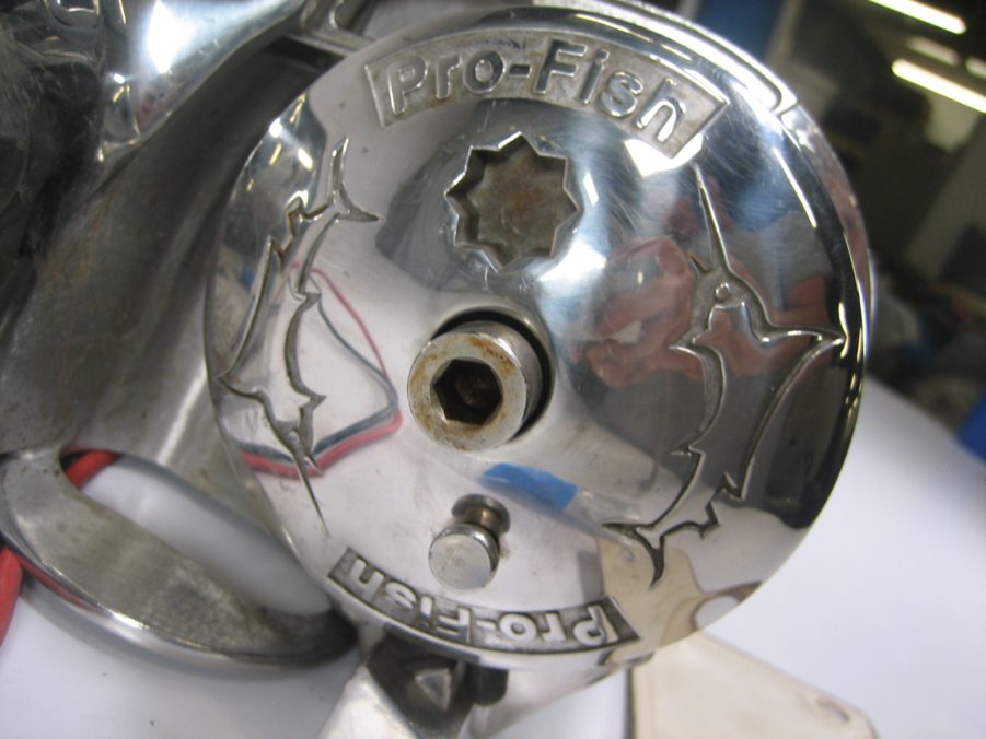 Lewmar ProFish 700 12vdc Anchor Windlass Contactor w/ Gasket FOR PARTS