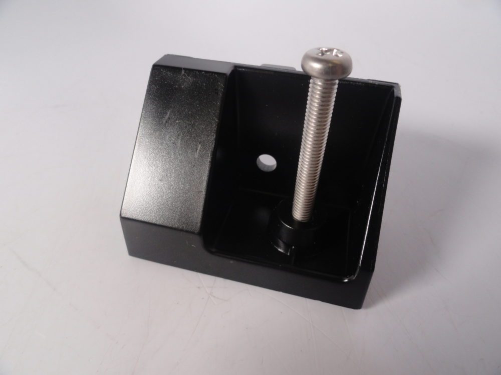 Standard Horizon MMB84 Mobile Flush Mounting Bracket Max Marine