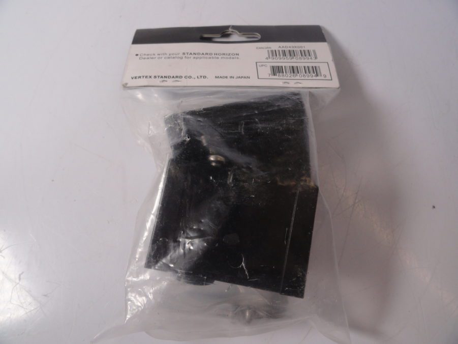 Standard Horizon MMB84 Mobile Flush Mounting Bracket Max Marine