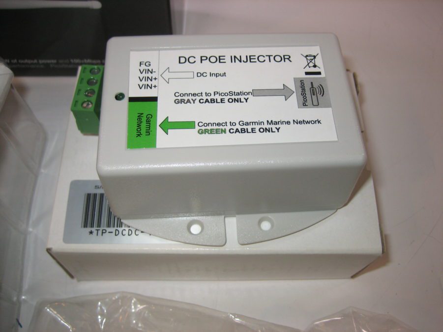 Garmin 0101198120 *NEW* Marine Wifi Adapter Kit w/DC and AC Power Adapters Max Marine