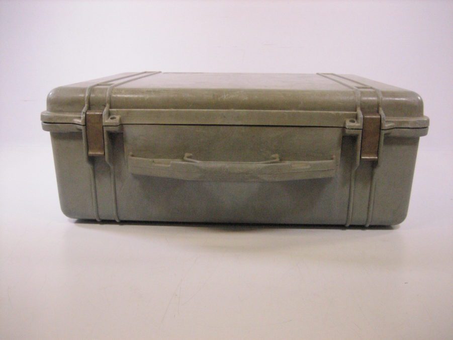 King Pelican Case 21.75"L x 17"W x 8"H Grey Hard Case w/ Foam Inserts - USED - Image 5