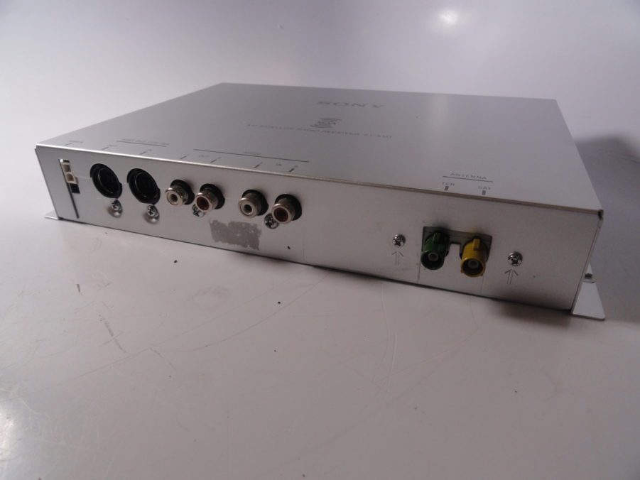 Sony XT-XM1 Satellite Radio Receiver for XM Radio - Image 3