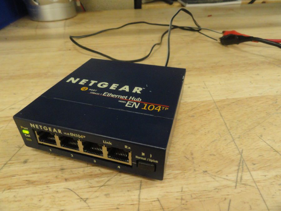 Netgear EN104TP 4-Port 10Base-T Ethernet Hub - Free US Shipping - Image 2