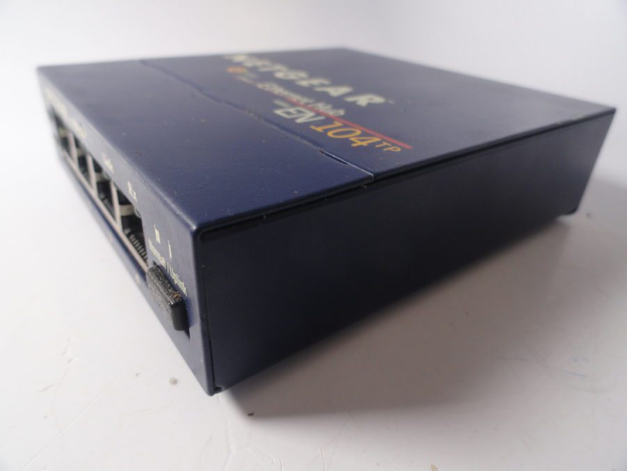 Netgear EN104TP 4-Port 10Base-T Ethernet Hub - Free US Shipping - Image 3