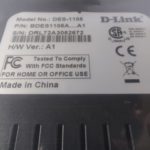 D-Link DES-1105 5-Port 10/100 Desktop Switch w/ Power Supply - Image 7