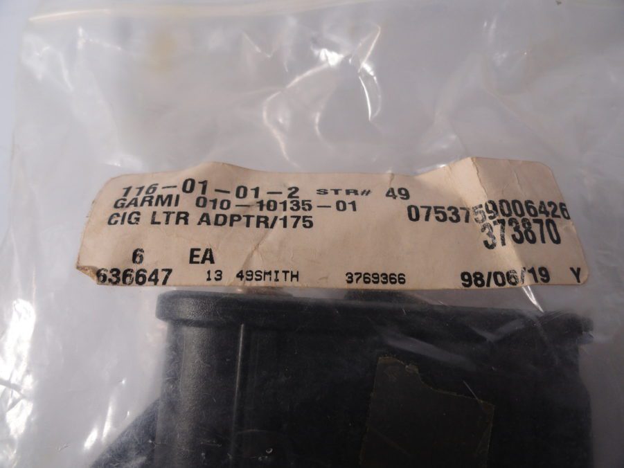 Garmin 010-10135-01 Cigarette Lighter Adapter for 175 - Image 2
