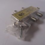 GC Electronics 32-3022 4-Way Splitter (5-900 MHz) QTY of 2 - Image 3