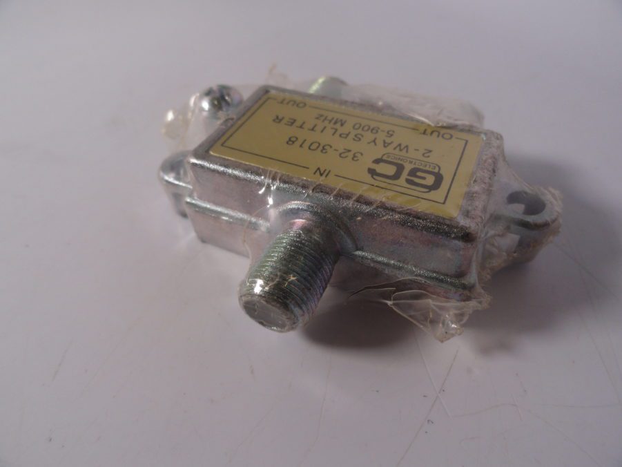 GC Electronics 32-3018 2-Way Splitter (5-900 MHz) QTY of 2 - Image 4