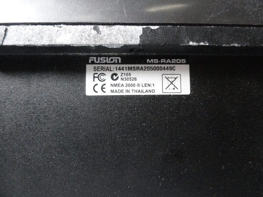 Fusion MS-RA205 Marine Sirius XM FM / AM Radio - FOR PARTS OR REPAIR ONLY - Image 9