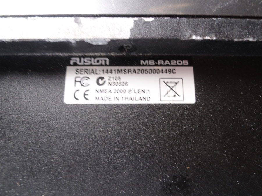 Fusion MS-RA205 Marine Sirius XM FM / AM Radio - FOR PARTS OR REPAIR ONLY - Image 8