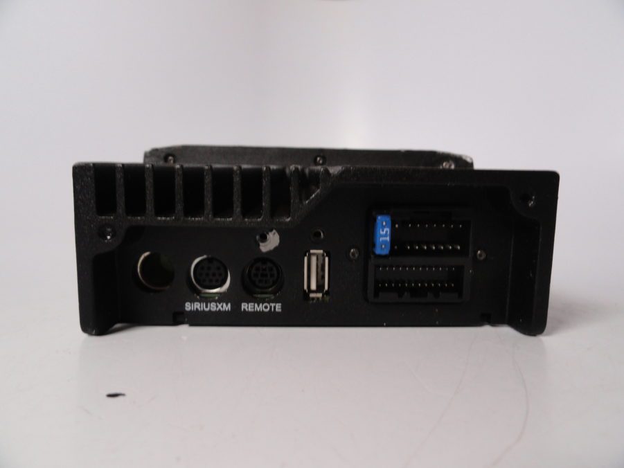 Fusion MS-RA205 Marine Sirius XM FM / AM Radio - FOR PARTS OR REPAIR ONLY - Image 5