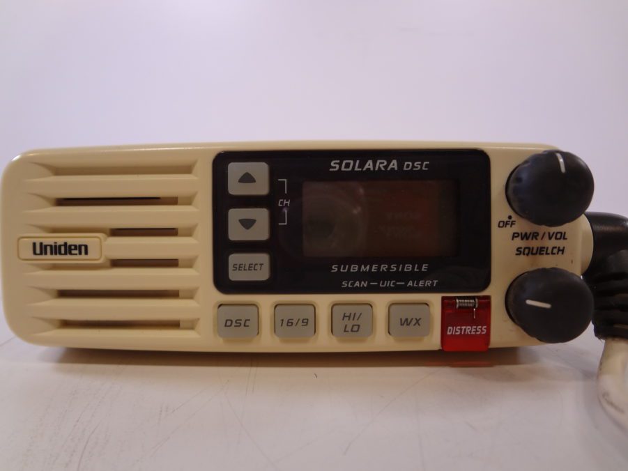 Uniden Solara DSC Submersible VHF TwoWay Marine Radio Transceiver