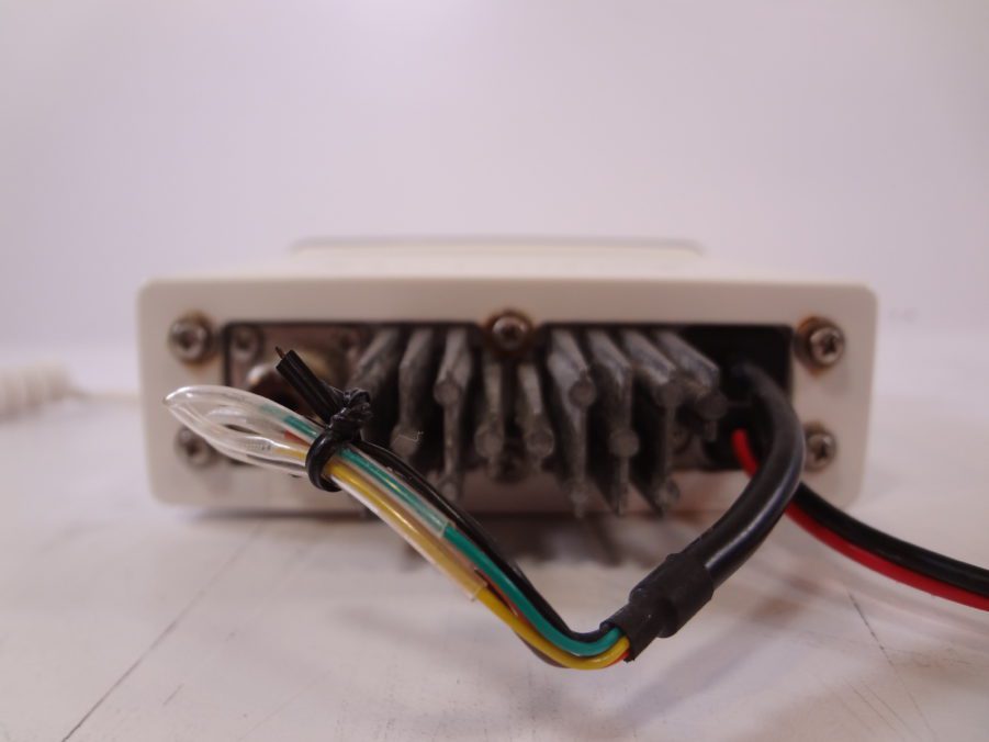 Uniden Solara DSC Submersible VHF Two-Way Marine Radio Transceiver Unit - Image 6