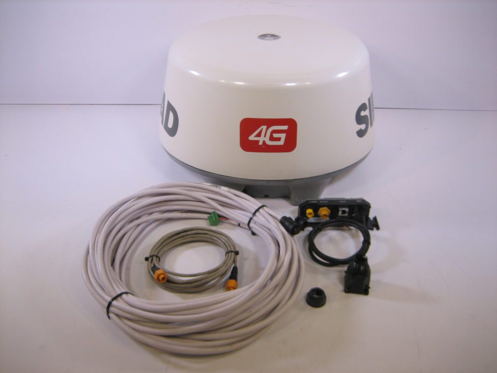 Simrad/Lowrance/B&G/Navico Broadband 4G Radar Dome w Cables, RI10 Max