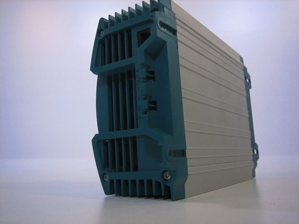 Mastervolt Magic 24/24-20 DC-DC Converter 81300200 - Used - Max Marine ...