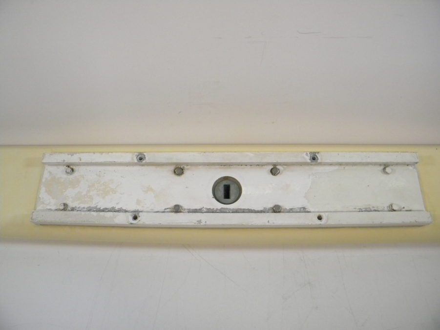 Simrad Anritsu 6 Foot Radar Antenna - Used Condition - Image 4