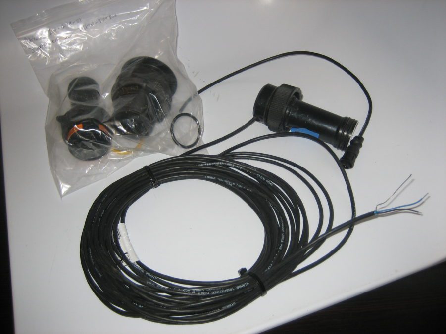 B&G SEN-DEPTH-N 170 kHz Plastic Depth Transducer w/Cut-Off 3 Pin Connector