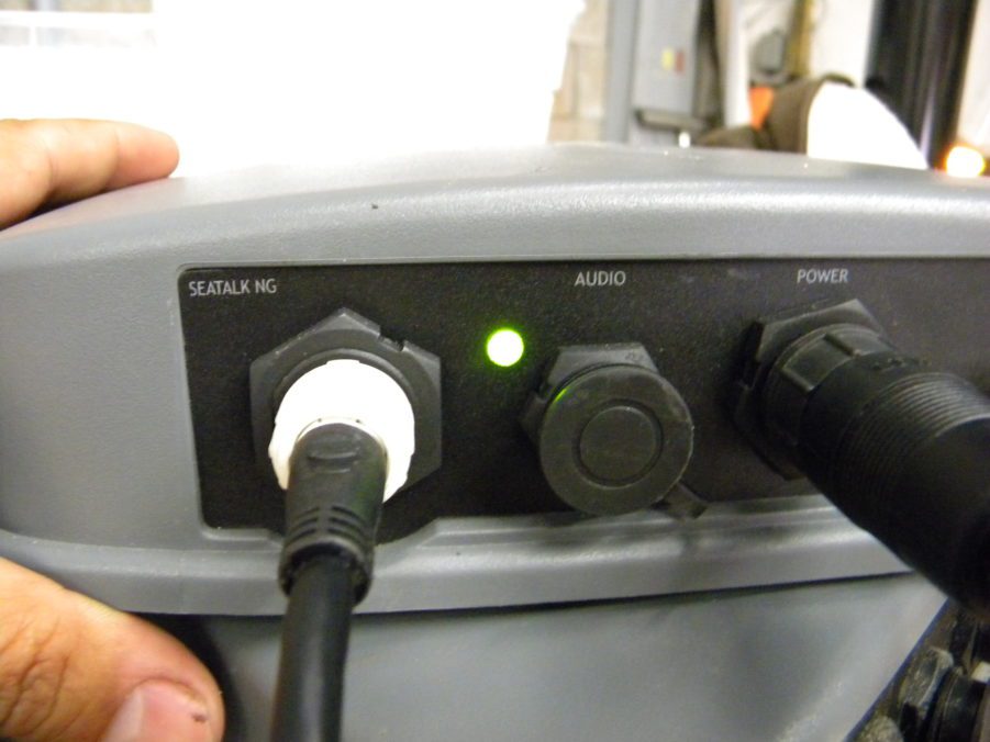 Raymarine SR50 Sirius Weather/Audio Module w/ Antenna+Cables - R08282 - Tested. - Image 8