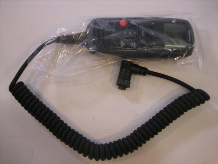 Raymarine RayMic260 VHF Marine Radio Handset 260 A80196 (NEW) - Image 7