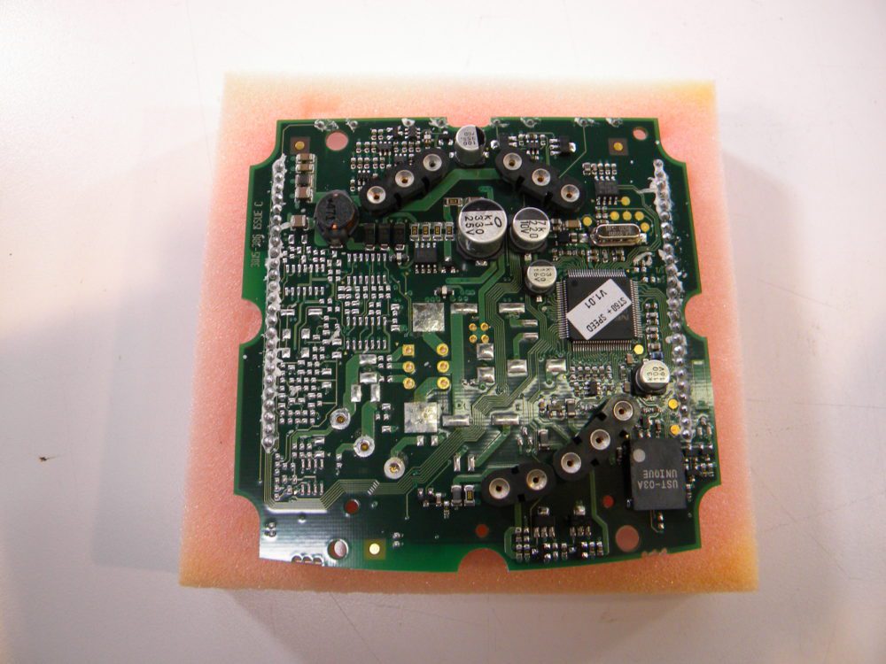 Raymarine ST60+ Speed Display PCB A28010-P New in Box - Max Marine ...