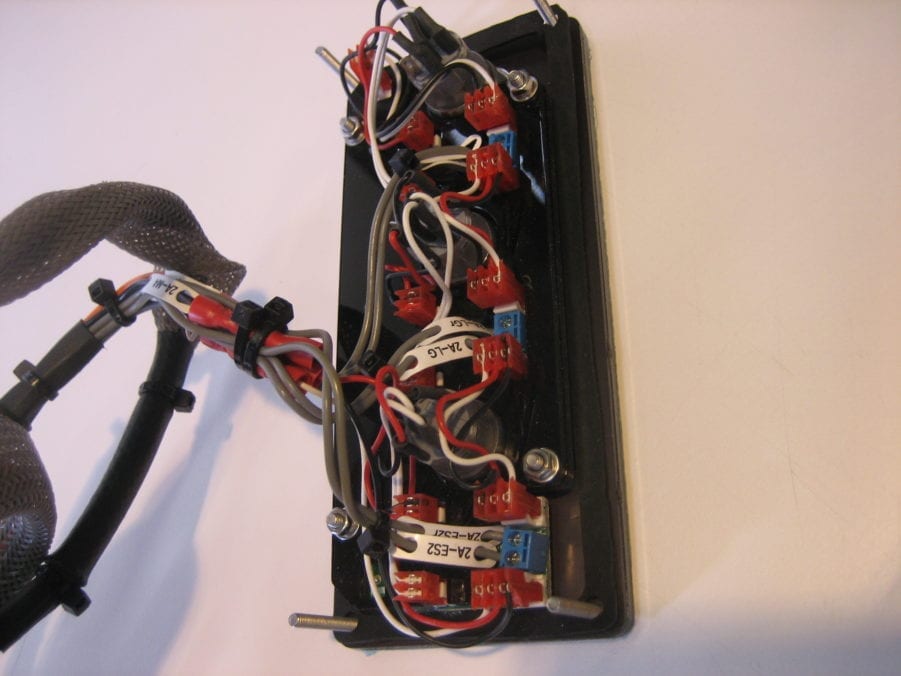 Marine Double Windshield Wiper Control Panel P287-150B - 3 Button w/Washer Fluid - Image 9