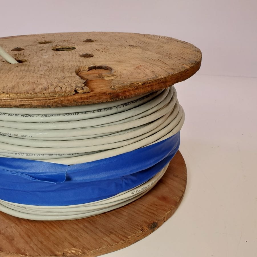 Teldor 9928654129 - Cat7 4 Pair 23 AWG S/FTP 600MHZ Shielded Data Cable - 540ft Open Spool - Image 5