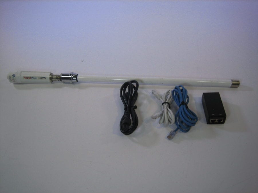 Wave WiFi Rogue Wave - Marine WiFi Extender-Fair Condition
