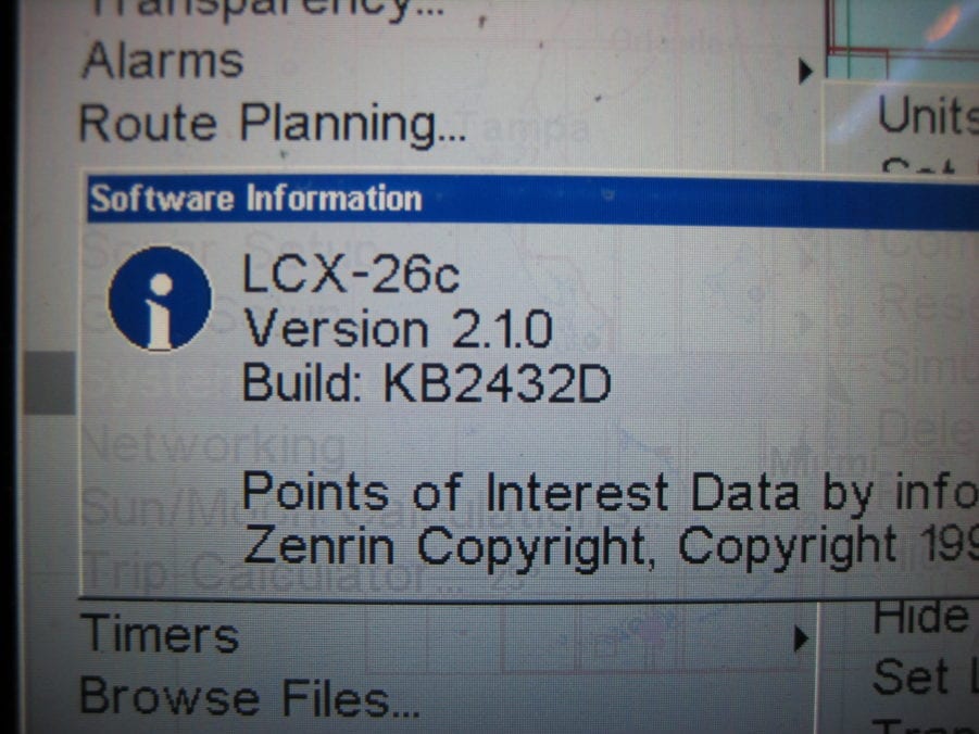 Lowrance LCX-26c HD Fishfinder Chartplotter BENCH TESTED f/ PARTS or REPAIR - Image 6