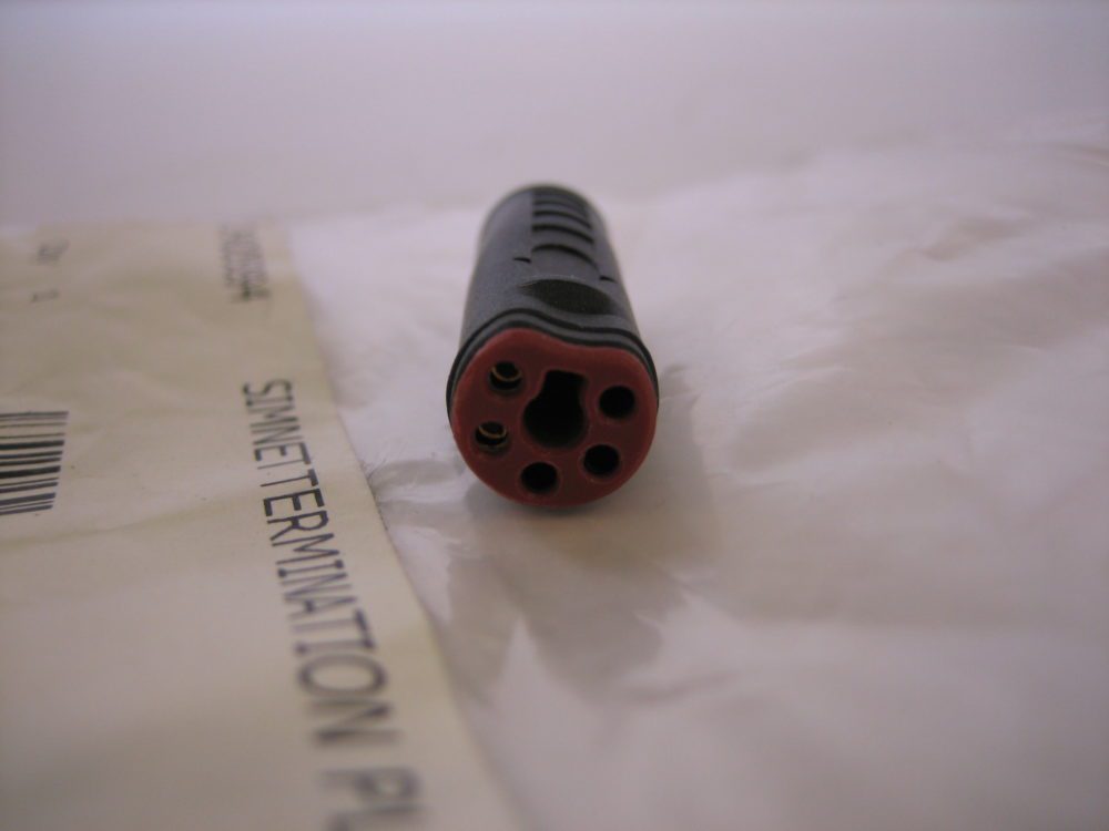 SIMRAD SIMNET TERMINATOR - 24005894 - NEW OLD STOCK - Max Marine ...