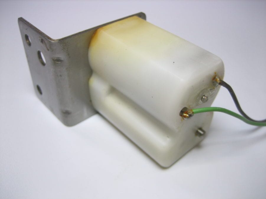 ITT Jabsco 60010-2012 / 60010-2024 Search Light Elevation Motor 12 And 24V - Image 3