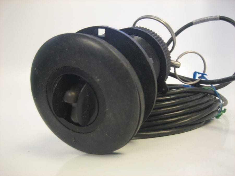 Datamarine ASTC-200 Speed Sensor - 31-279-1-51 3 Wire Red Black Drain *NEW*