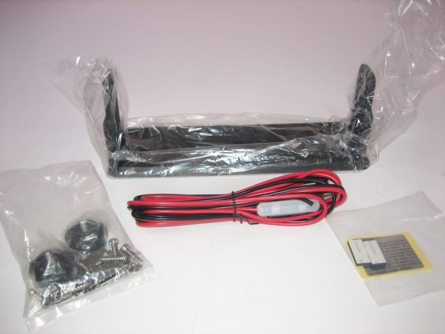 Icom IC-M605 VHF *NEW* Mounting Mount Bracket Knobs Mic Clip Power Cable Hardware