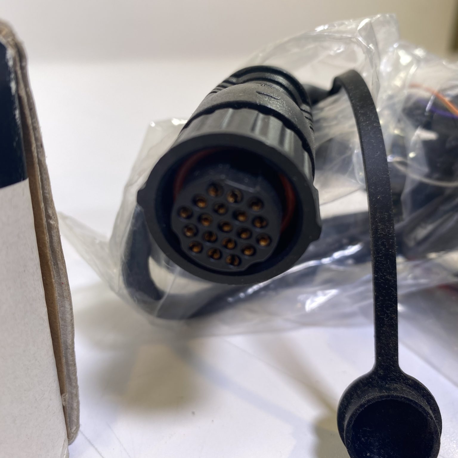 Garmin Power/Data/Transducer Cable 19 Pin f/GPSMap 420s 440s 441s 541s