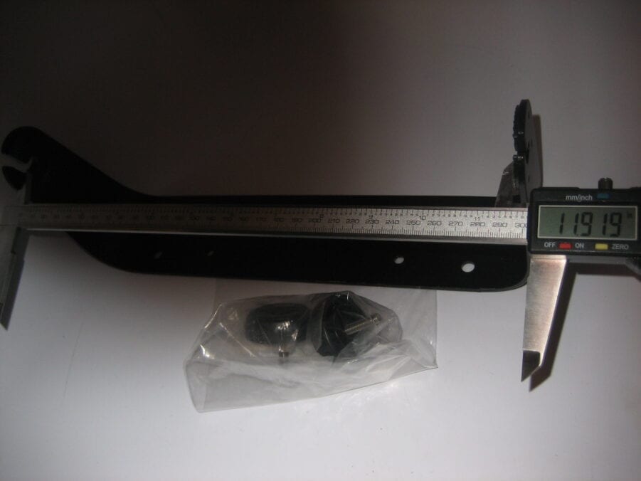 Garmin GPSmap 1022xsv 1042xsv Mount Mounting Bracket & Knobs 010-12545-02 *NEW* - Image 4