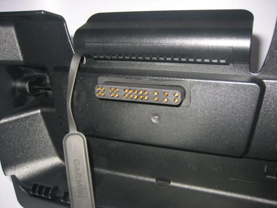 Garmin 010-12445-32 *NEW* Bail Mount w/ Quick-release Cradle 12-pin echoMAP CHIRP - Image 3