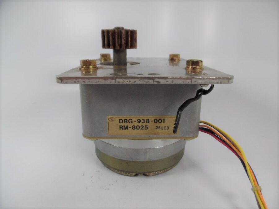 Furuno Open Array Radar Motor - RM-8025 DRG-938-001 6 Pin Conn. - Image 3