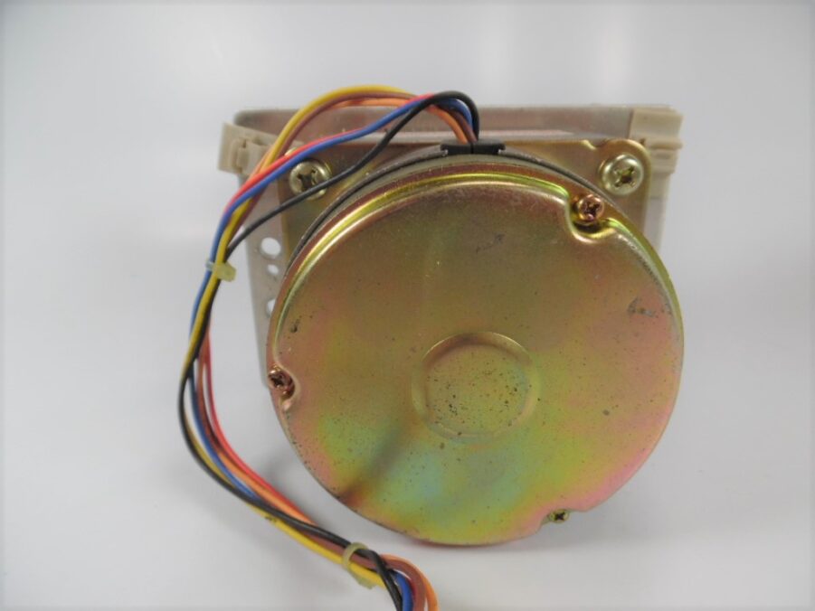 Furuno Open Array Radar Motor RM-8025 - DRG-938-001 6 Pin Connector - Image 4