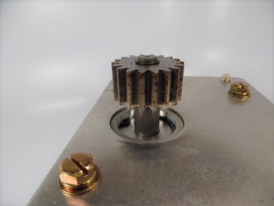 Furuno Open Array Radar Motor RM-8025 - DRG-938-001 6 Pin Connector - Image 6